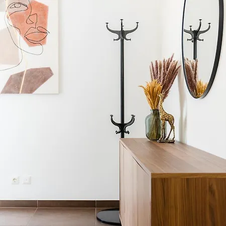 Kaiser - Wohnpark Graz-goesting شقة