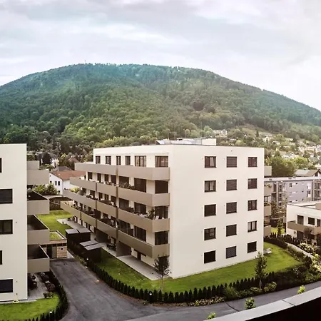 Kaiser - Wohnpark Graz-goesting グラーツ