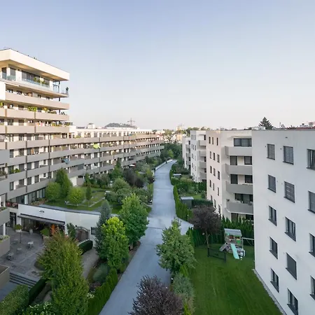 Kaiser - Wohnpark Graz-goesting アパート