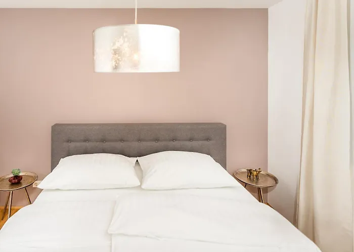 Kaiser - Wohnpark Graz-goesting * غراتس